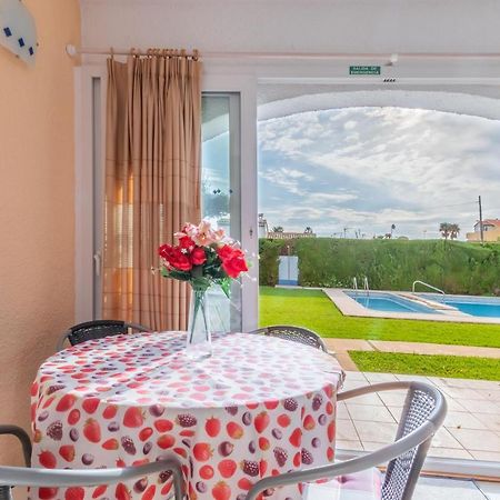 Well equipped 1 Bedroom Bungalow Denia Exteriör bild